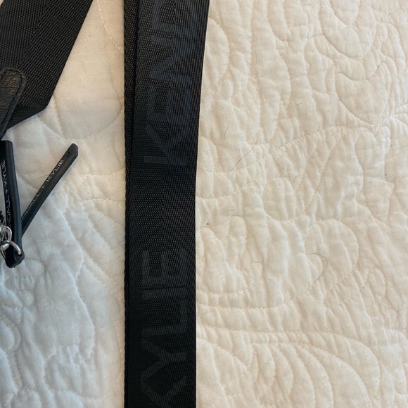 KENDALL & KYLIE Black Crossbody Purse - Picture 8 of 11